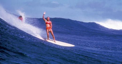 WOMEN SURFERS THROUGHOUT HISTORY