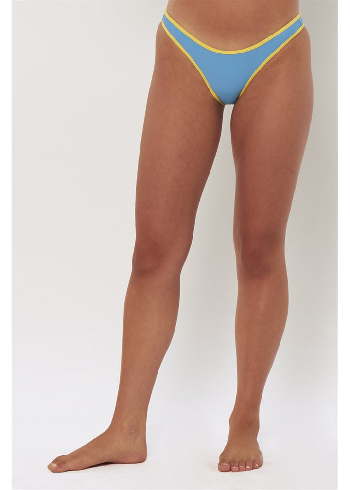 Sisstrevolution Solid Sulu Skimpy Bottom Swim