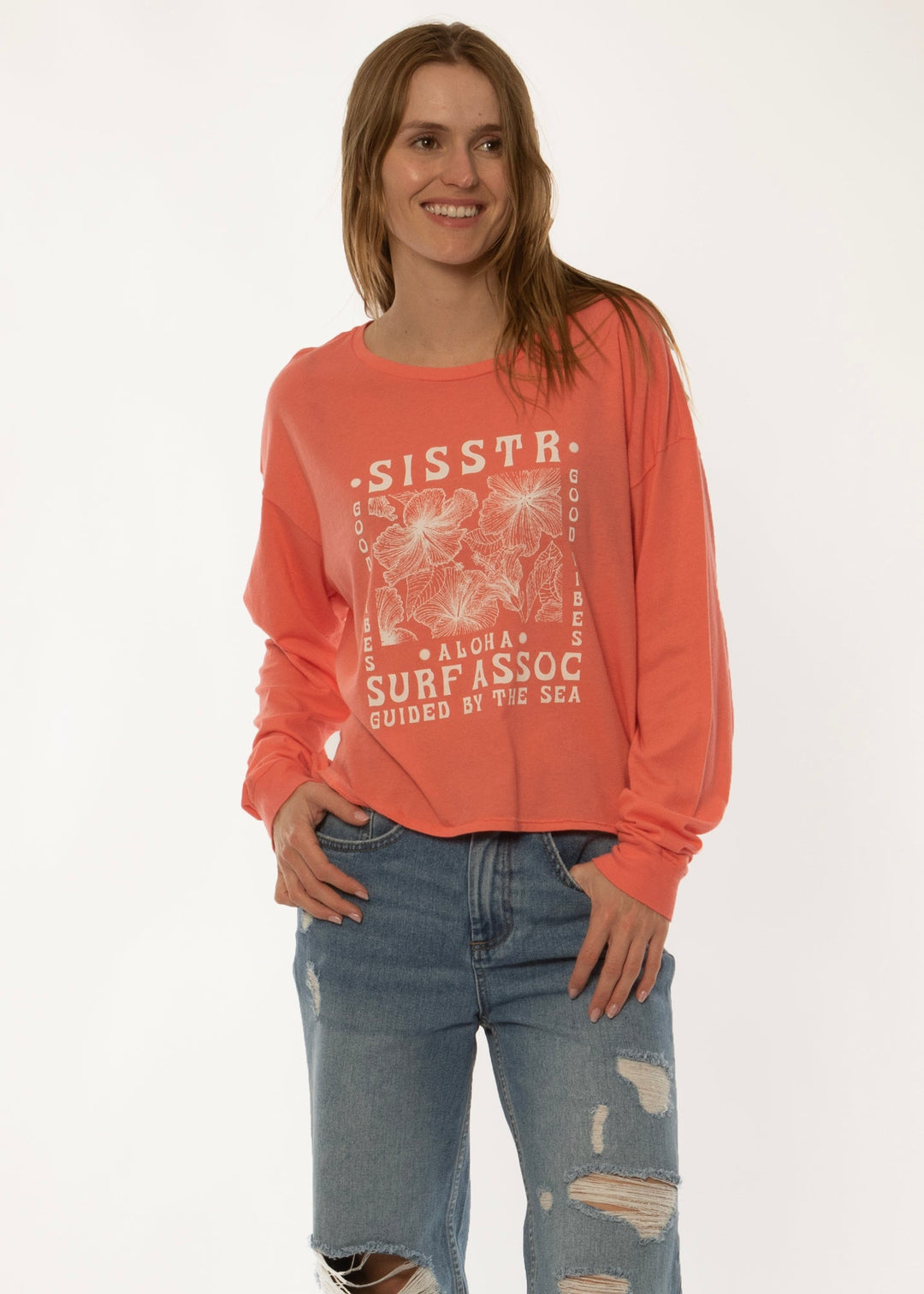 Coral Sisstrevolution Good Vibes LS Knit Tee with long sleeves and surf print.