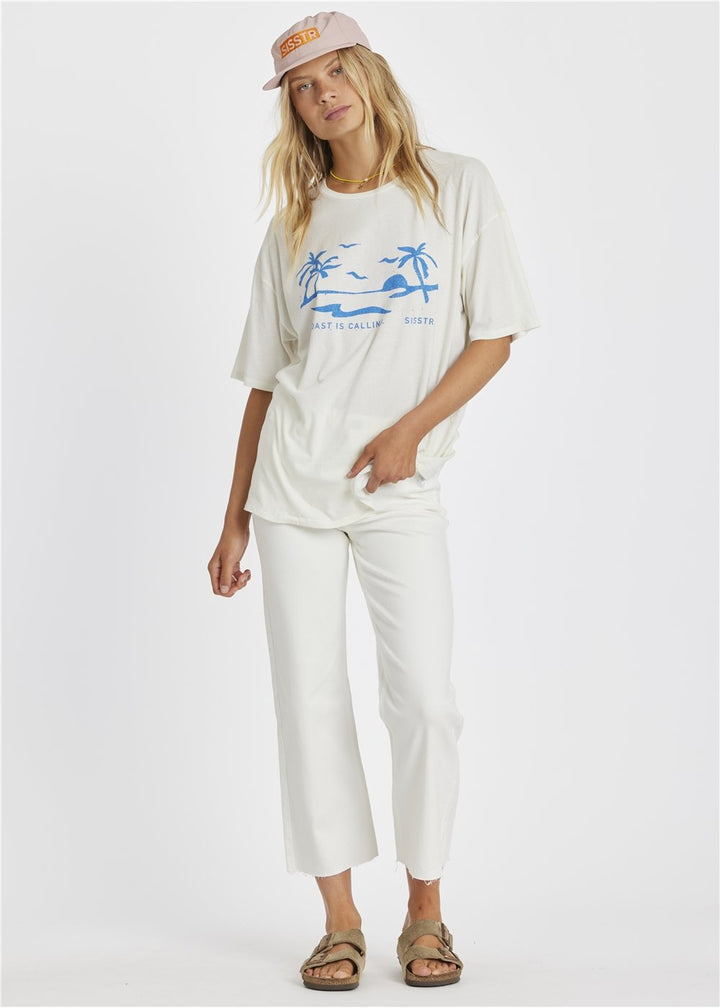 Sisstrevolution Kickin It Slouch Short Sleeve Tee - White