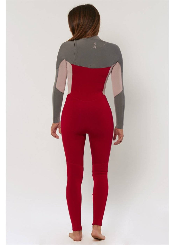 Sisstrevolution 7 Seas 3/2 chest full wetsuit in red with gray sleeves, back view.