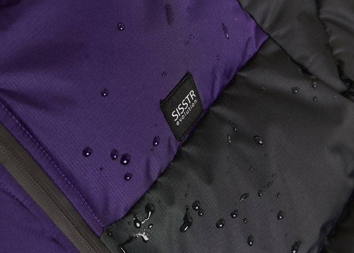 Close-up of Sisstrevolution Rita Puff Jacket showing water-resistant fabric.