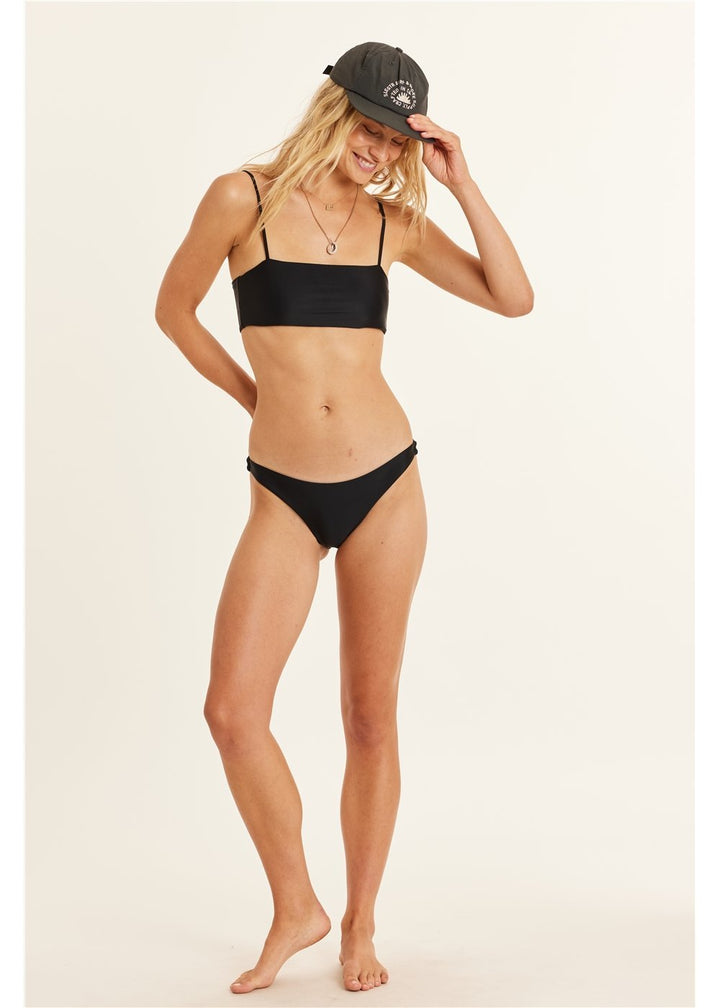 Sisstr Seeker Solid Cheeky Bottom - sisstrevolution.co.uk