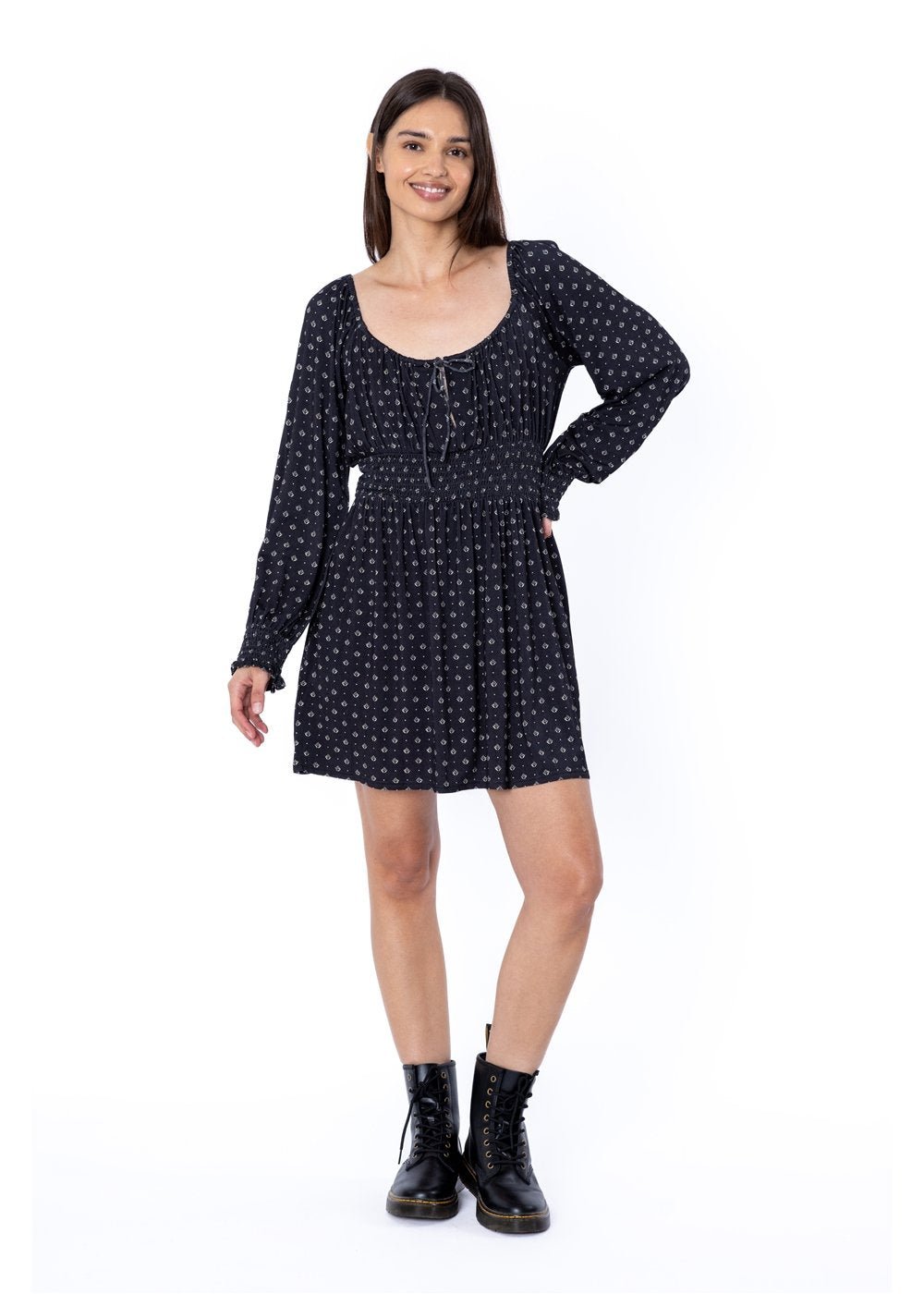 Sisstrevolution Cocoa Beach Knit Ls Dress - sisstrevolution.co.uk