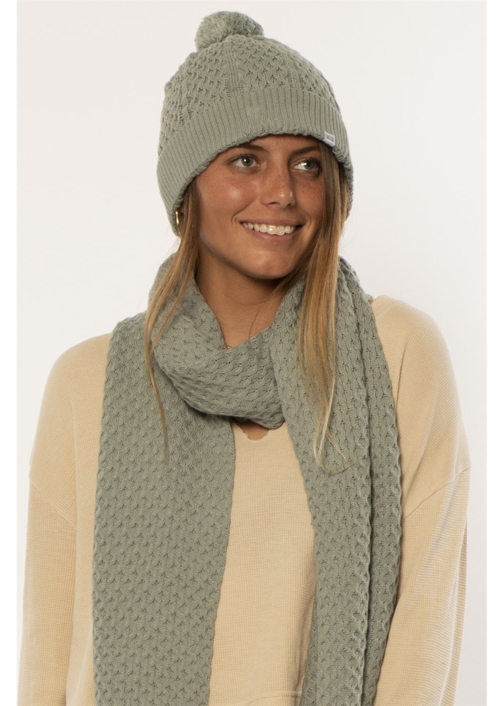 Sisstrevolution Fantasy Beanie - sisstrevolution.co.uk